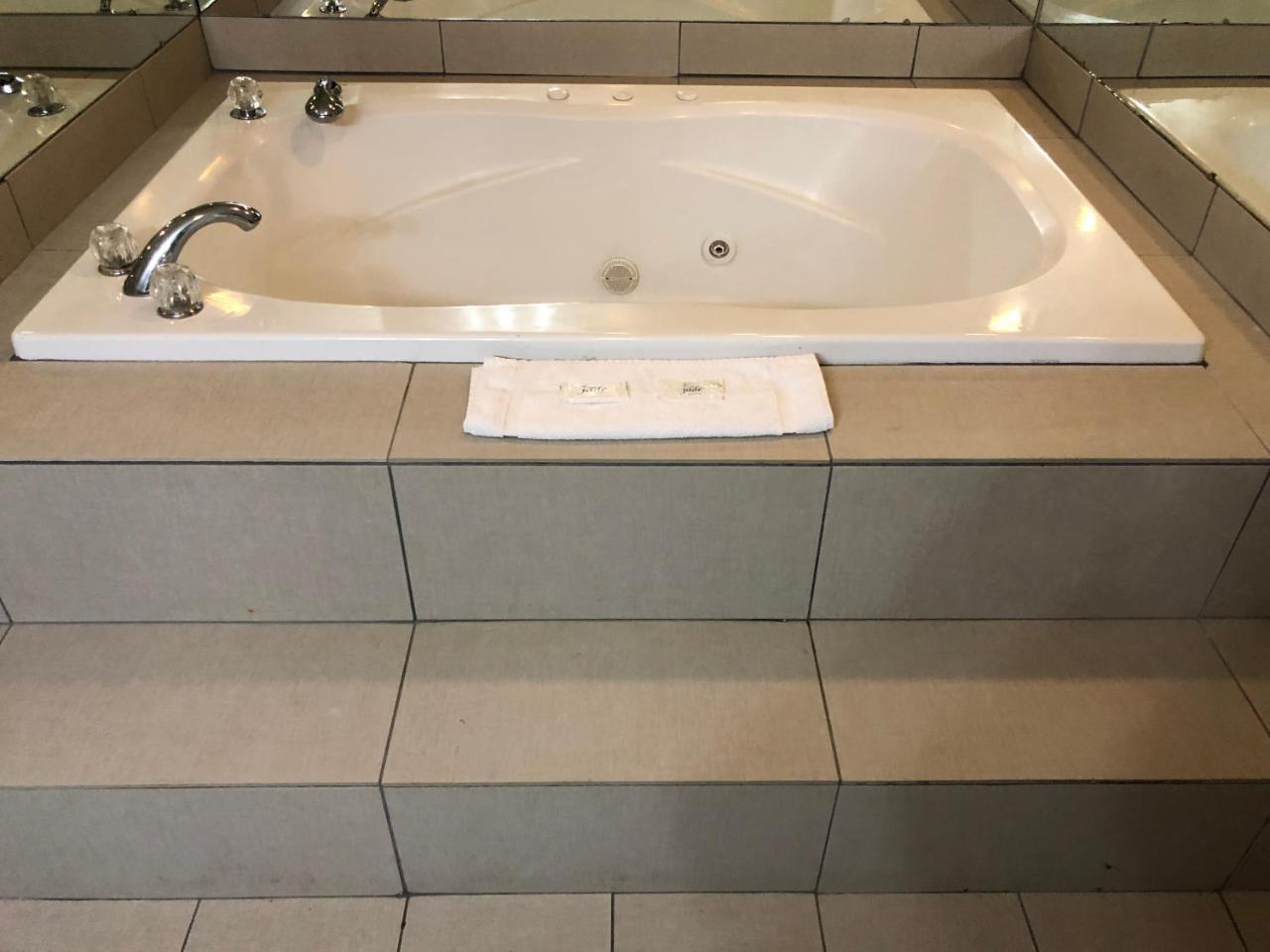 Deerfield Inn And Suites - Fairview Extérieur photo