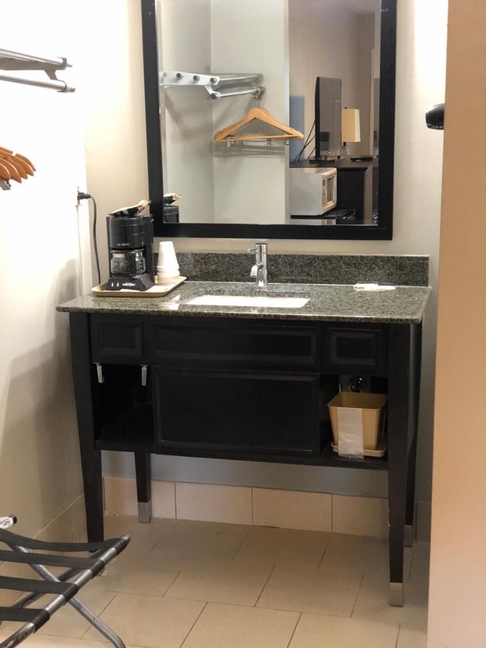 Deerfield Inn And Suites - Fairview Extérieur photo