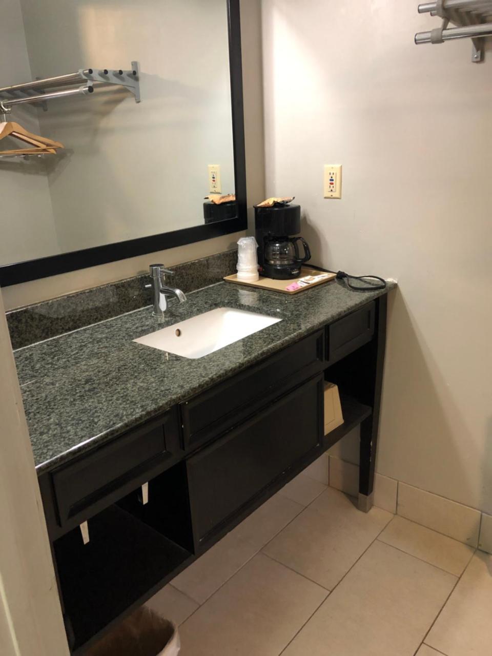 Deerfield Inn And Suites - Fairview Extérieur photo